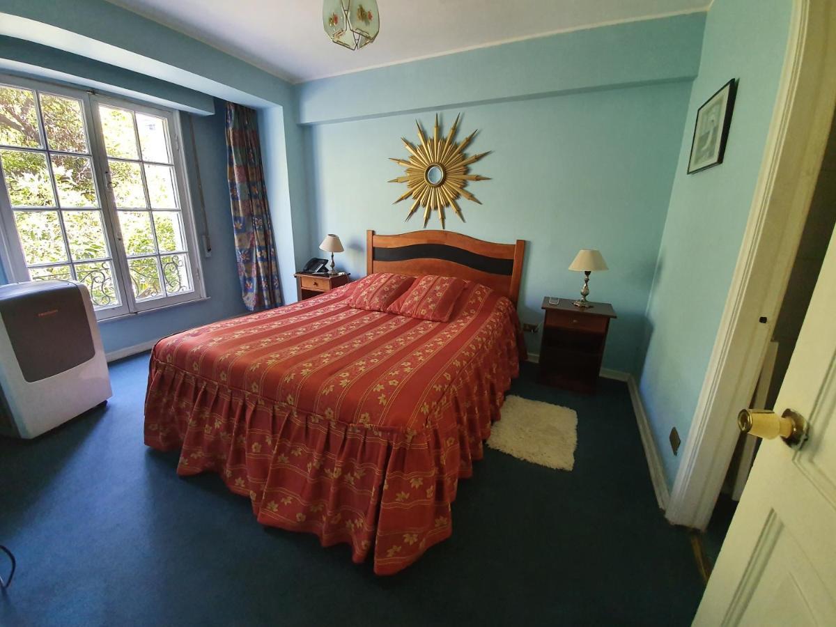 Hotel Foresta サンティアゴ エクステリア 写真